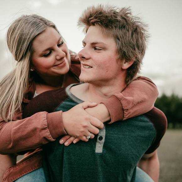 Meet your Posher, Braelyn - Picture 1 of 1